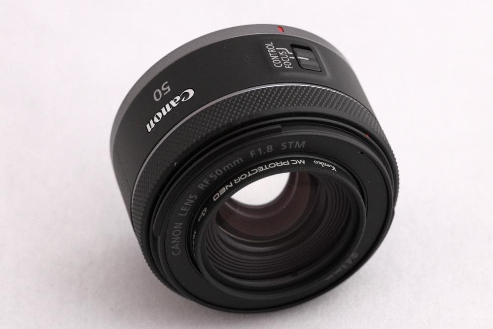 Canon RF50mm F1.8 STM レンズ　未使用品