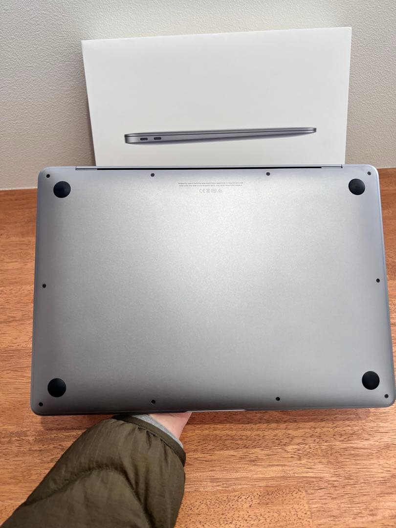美品MacBook Air 2020 M1 SSD512G 8Gスペースグレイ