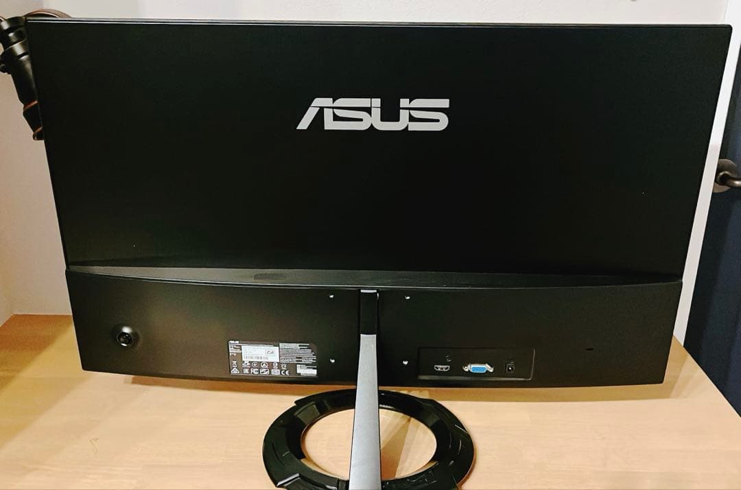 ASUS ゲーミングPCモニター　27インチ　薄型