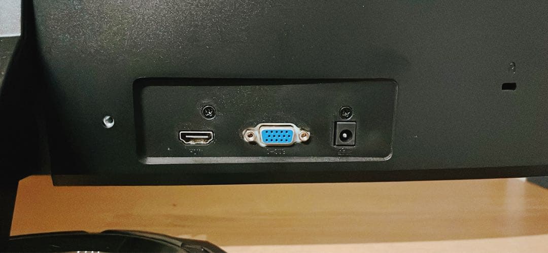 ASUS ゲーミングPCモニター　27インチ　薄型