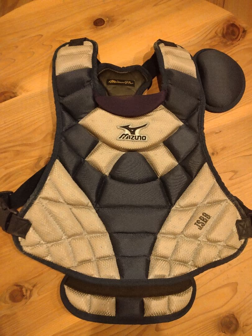 ミズノプロ　キャッチャー　レガース　プロテクター　軟式野球　一般