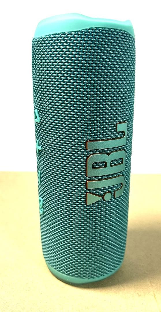 JBL FLIP6 ワイヤレススピーカー(今年購入の美品)