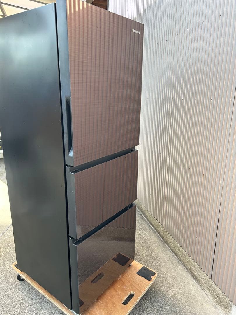 Hisense 3ドア冷蔵庫　HR-G2801BR