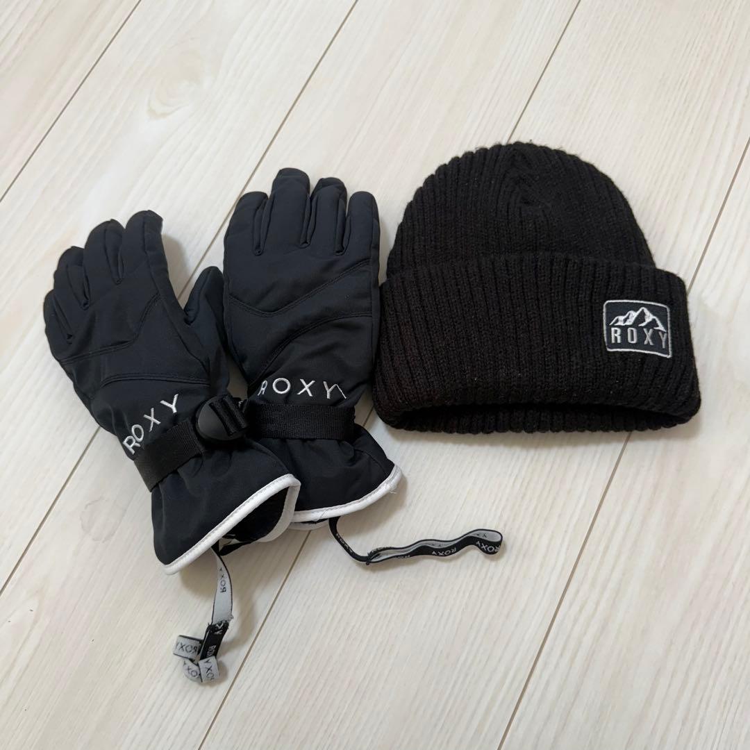 ロキシー　スノボウェア　上下セット　ニット帽　グローブ　セット　スキーウェア
