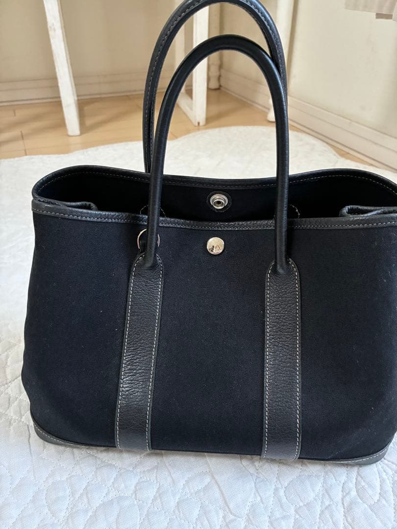 HERMESエルメス　ガーデンパーティTPM ブラック♪