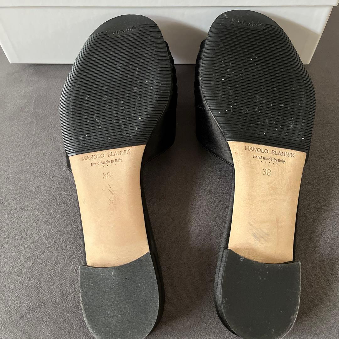 Manolo Blahnik 黒 サテン サンダル