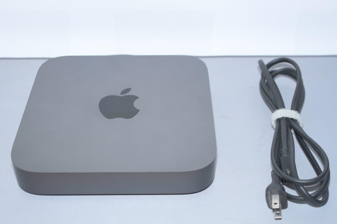 Mac mini Late-2018／ Core_i3 3.6GHz 8GB