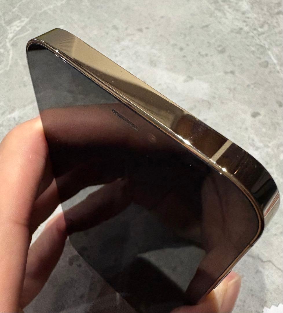 Apple iPhone 12 Pro ゴールド 本体