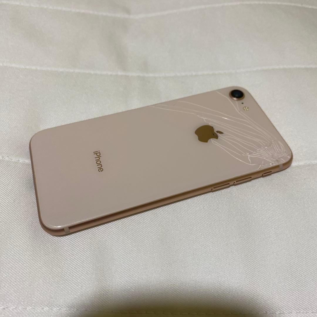iPhone8 64G simロック有り ジャンク扱いです