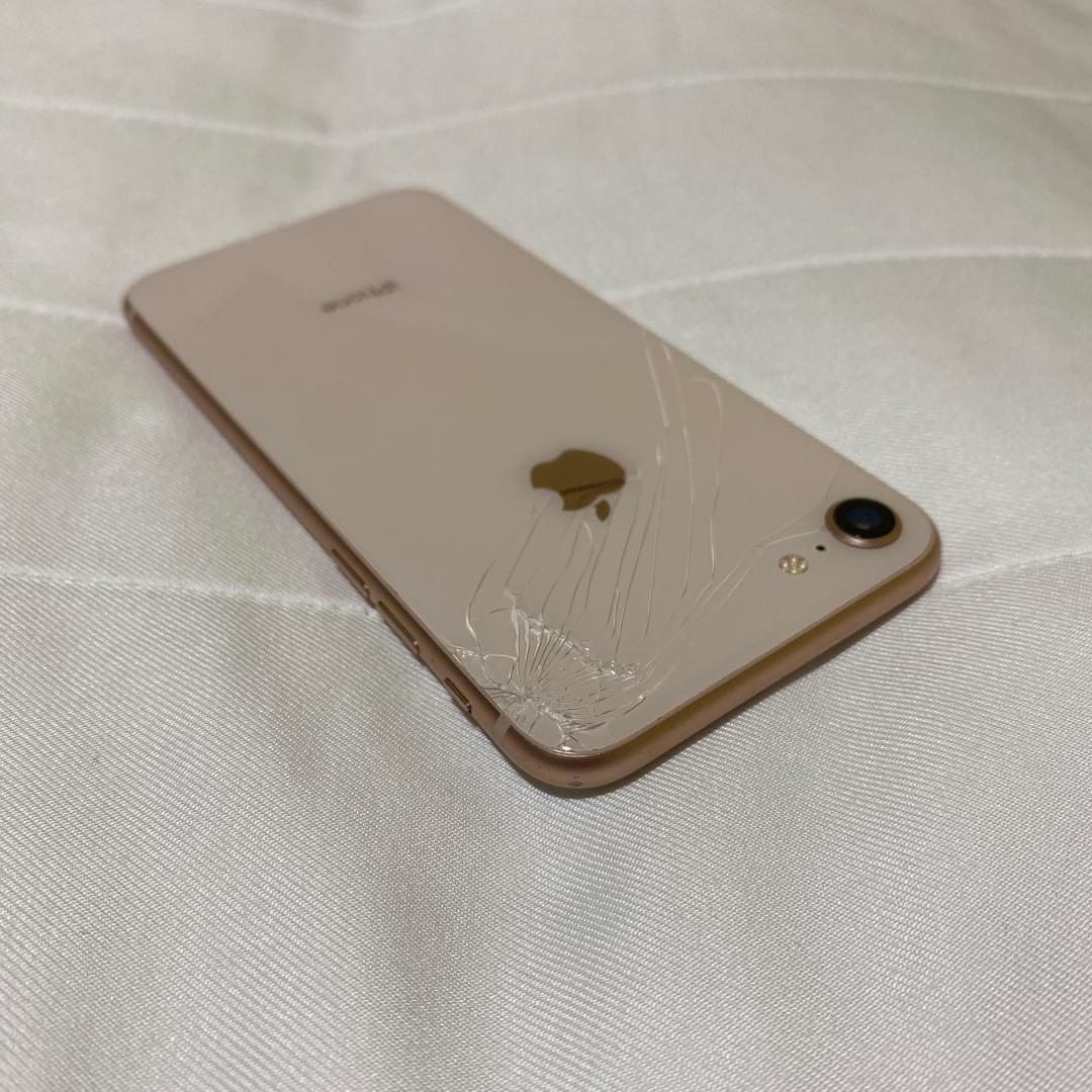 iPhone8 64G simロック有り ジャンク扱いです