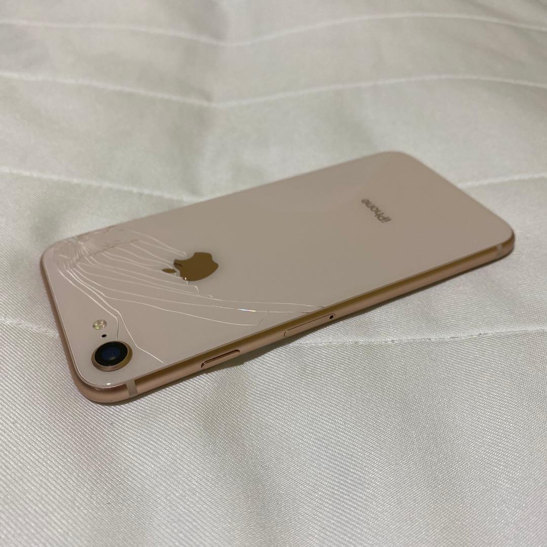 iPhone8 64G simロック有り ジャンク扱いです