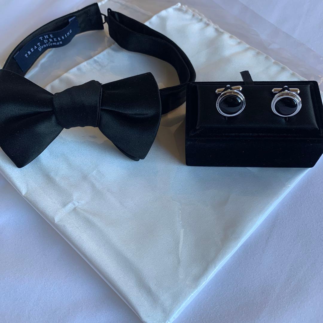 ザトリートドレッシング　蝶ネクタイ　カフリンクス　チーフ　新郎3点セット
