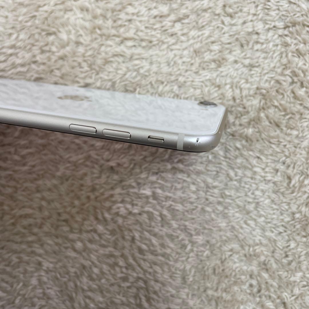 さ*ら様 Apple iPhone SE(第3世代) 64GB スターライト　s