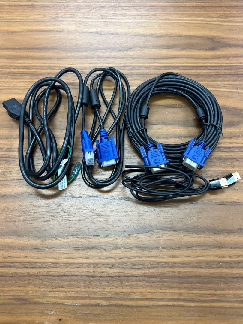 K 【動作確認済】EPSON EB-U42 プロジェクター 本体