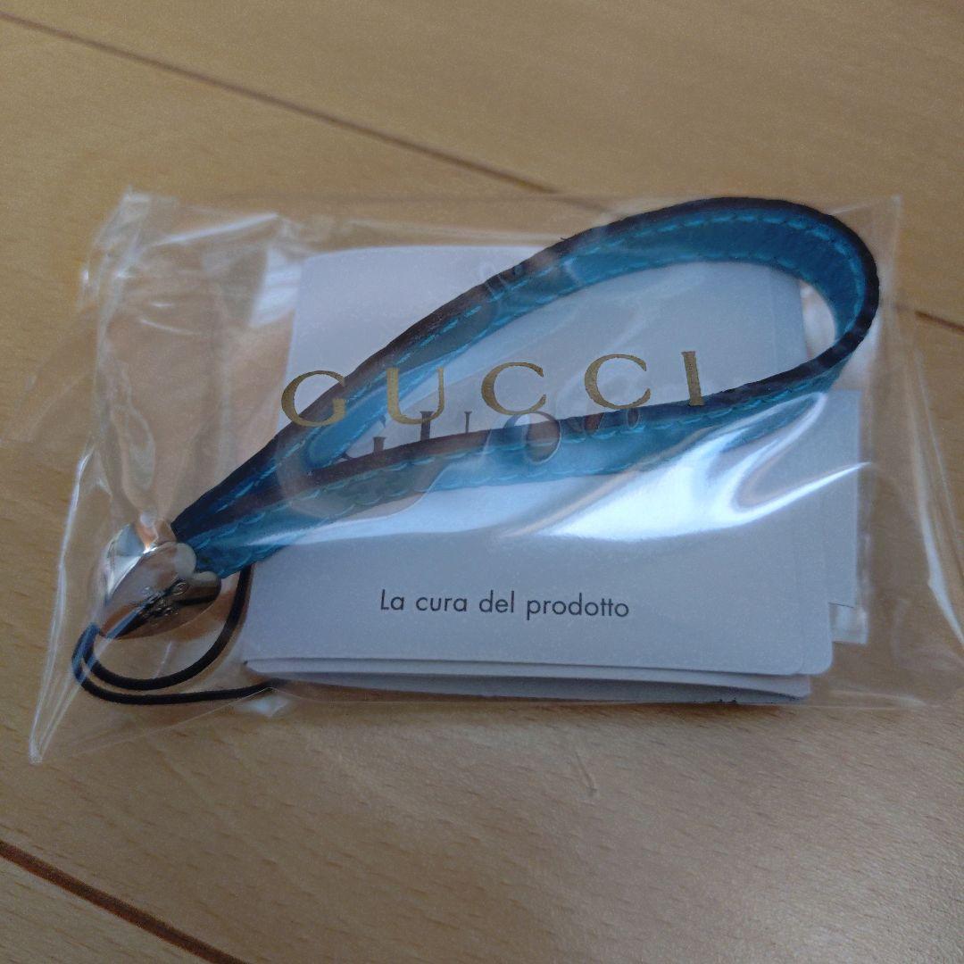 GUCCIグッチ ハート ターコイズブルーGGレザー ストラップ チャーム 箱付
