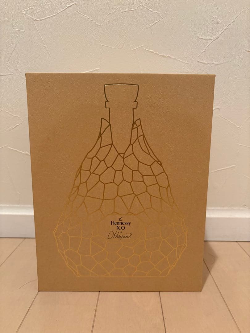 ヘネシーXO 限定品　Jean-Michel Othonvel