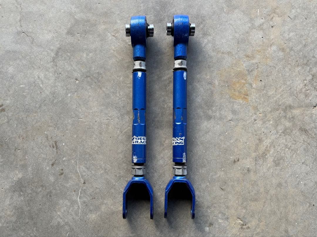 MEGAN RACING キャンバーアーム　V36 Z34
