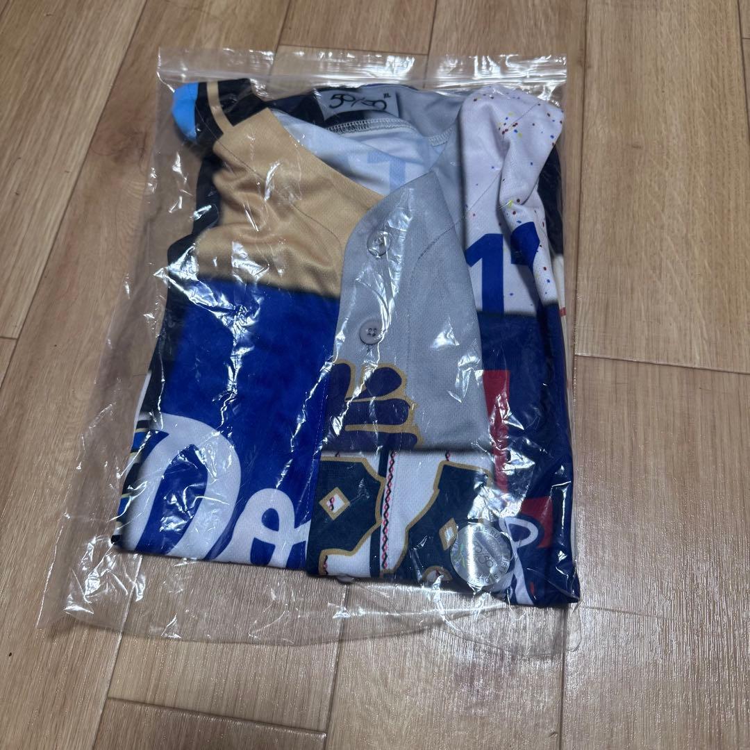 唐*げ様 非売品 大谷翔平 サインプリント歴代ミックスユニフォーム　ドジャース