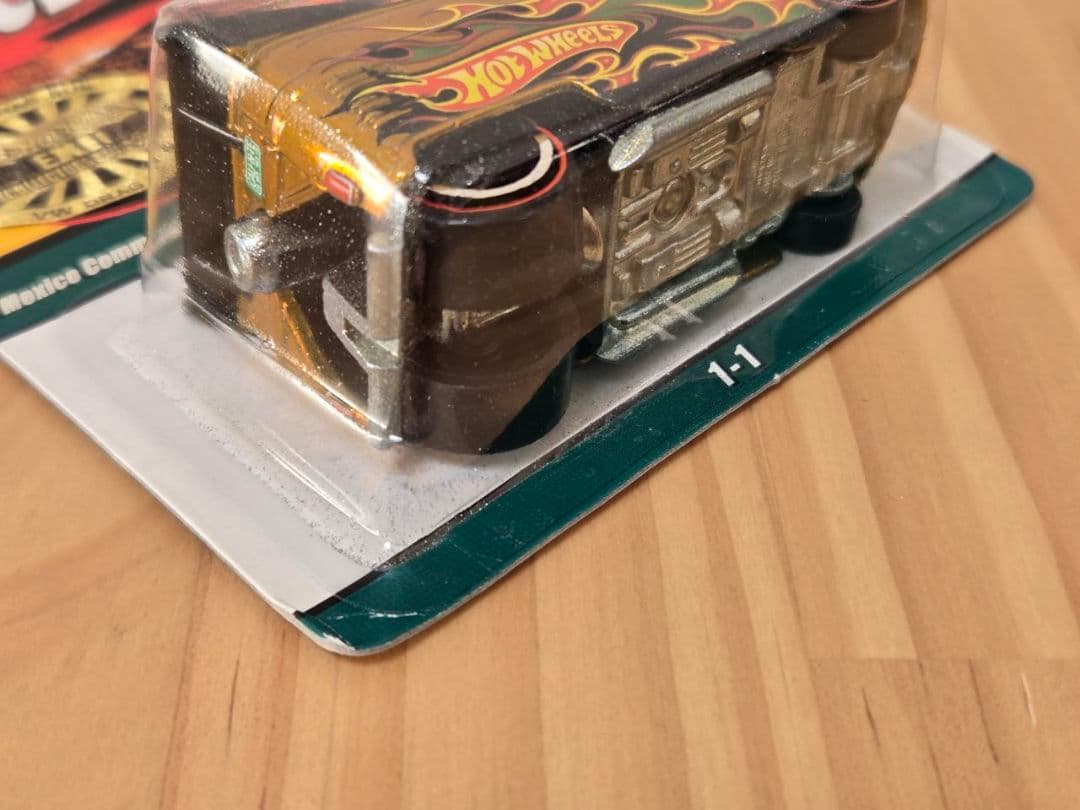 ホットウィール since68 メキシコ記念版 VW ドラッグ バス