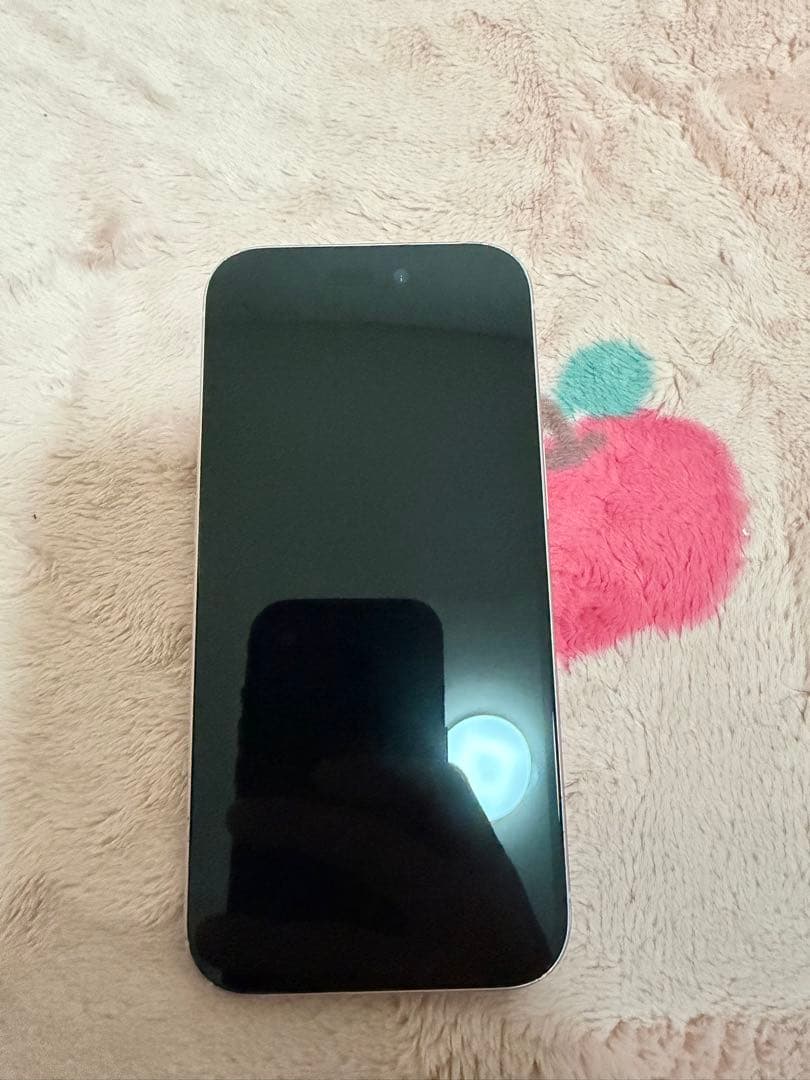 iPhone15 ピンク 128GB カメラシャッター音無