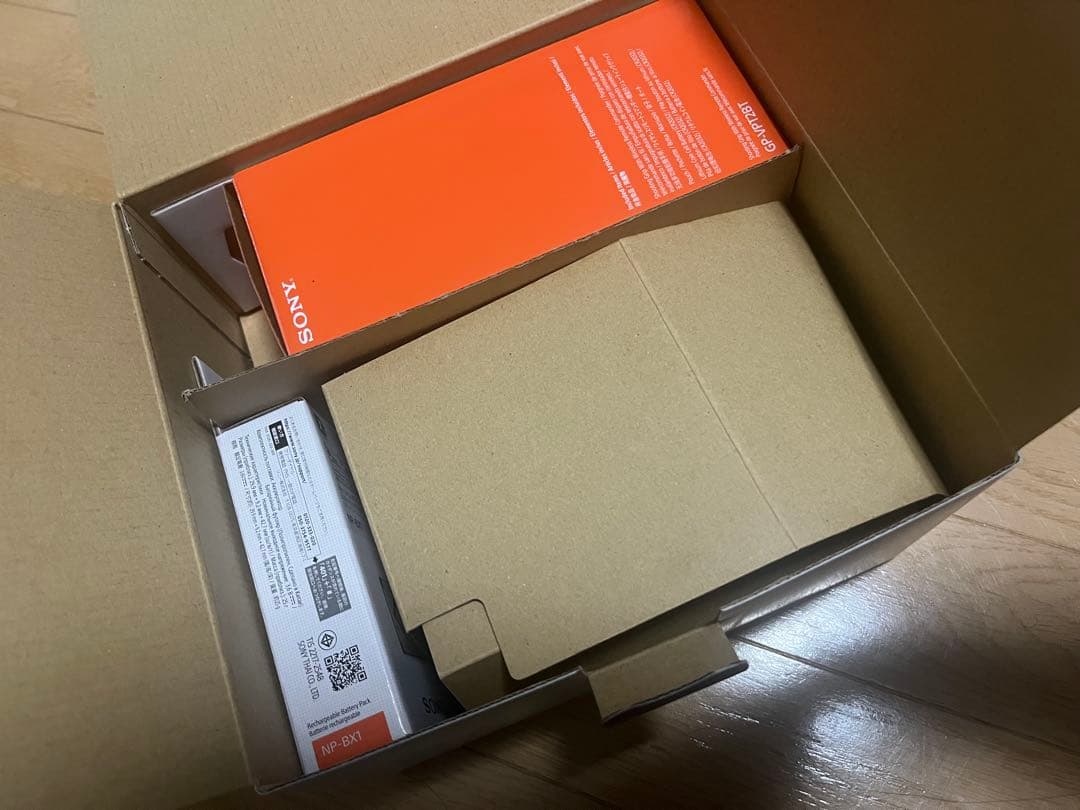 Sony コンパクトデジタルカメラ