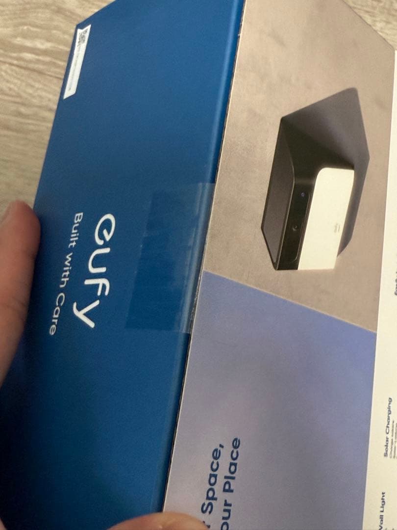 【新品未開封】anker eufy Wall Light Cam S120