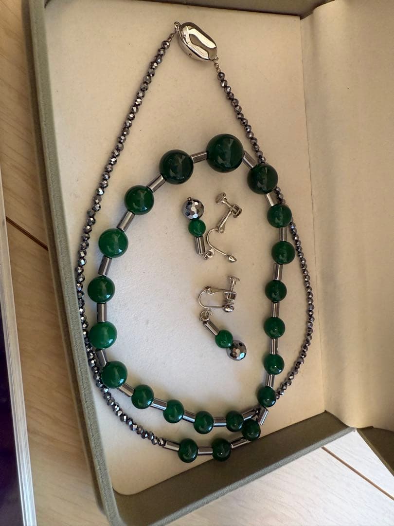 T*a様 アクセサリーセット　遺品整理