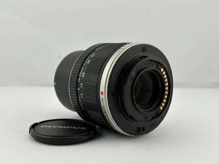 ★極上品★ オリンパス OLYMPUS pen E-PL2 / レンズキット