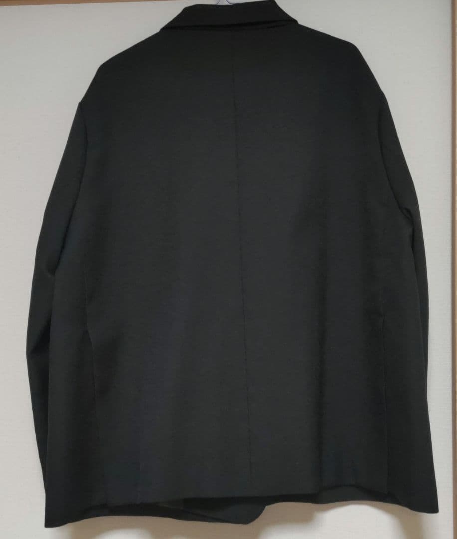 テーラードジャケット FORME　東原亜希さん