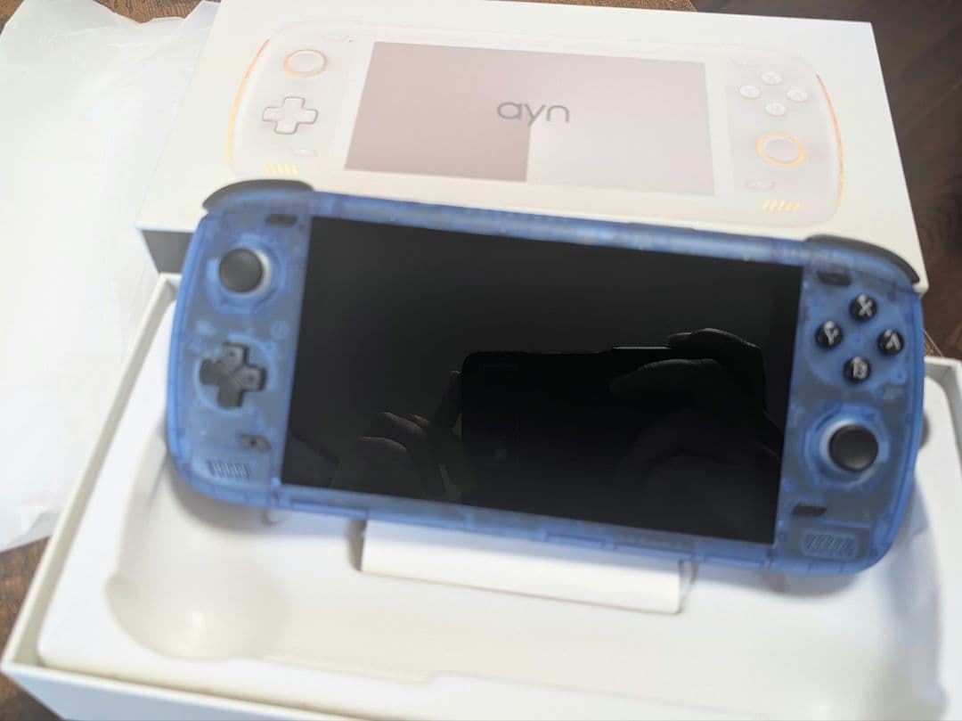 AYN Odin2 MAX 16-512GB クリアブルー