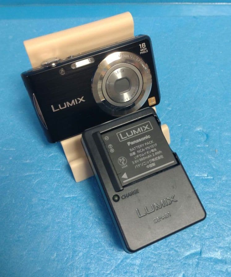 Panasonic　LUMIX デジタルカメラ【動作確認品】