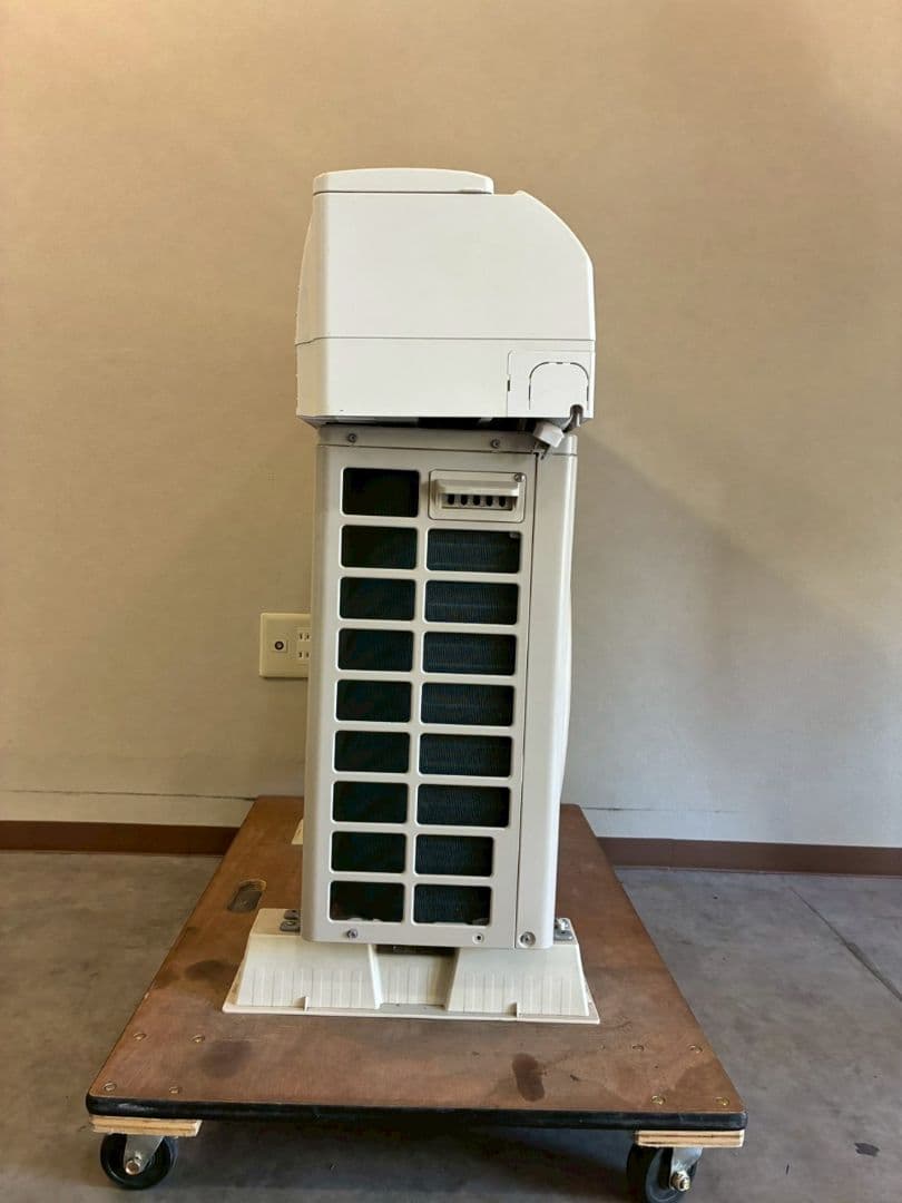 2034 シャープ【AY-P22DM】2022年 6畳 エアコン 中古