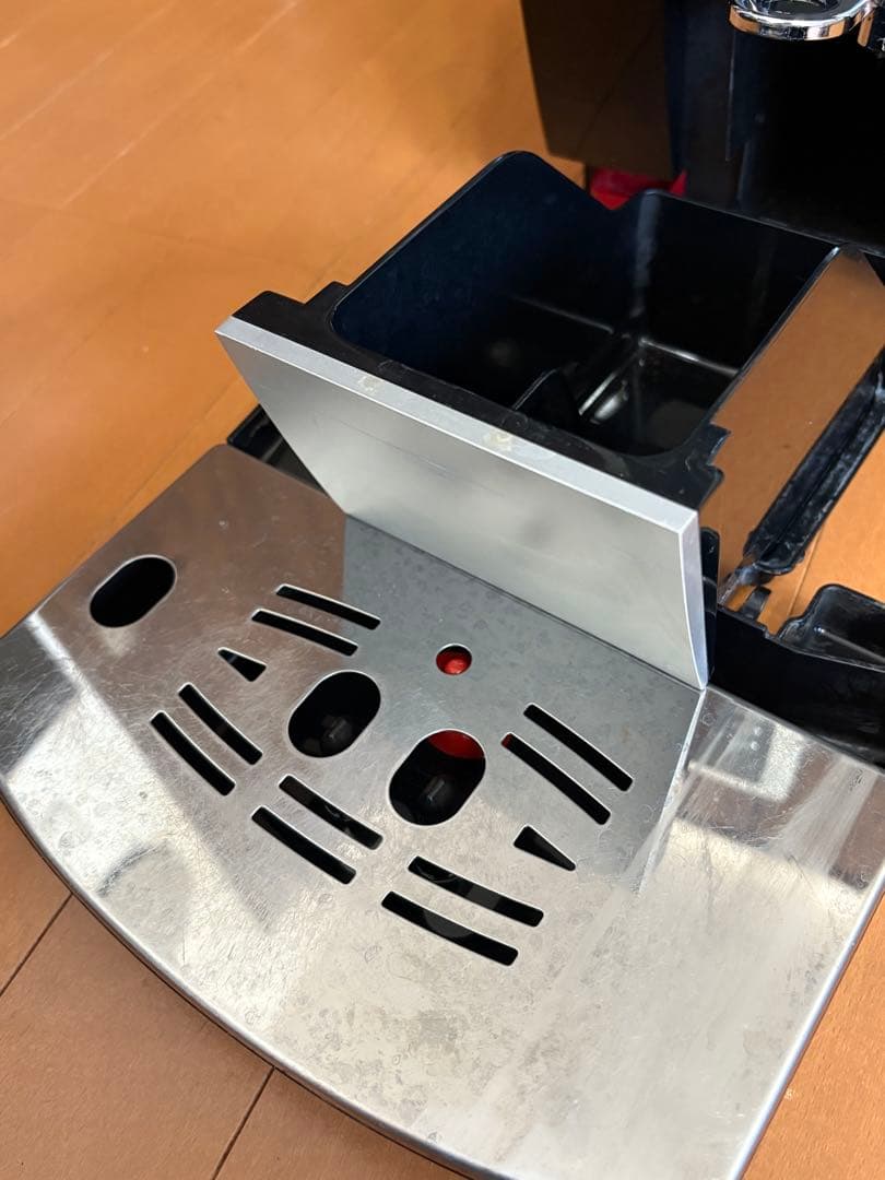 デロンギ　マグニフィカSプラス　全自動エスプレッソマシン　ECAM23210