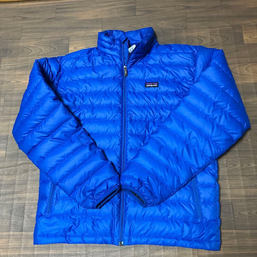 パタゴニア　青　ダウンコート　メンズS 防寒　ジャケット　上着