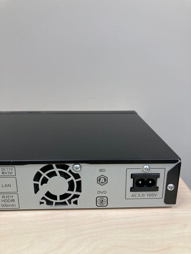 かなり綺麗　シャープ　AQUOS BD-NW 500