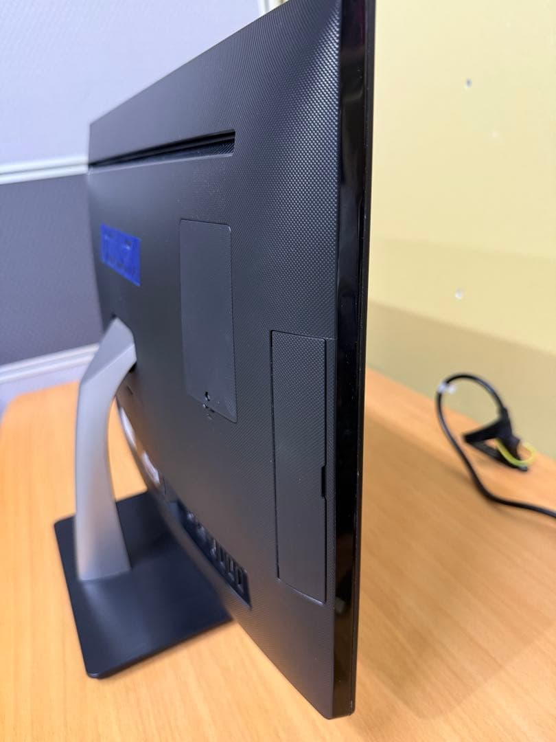 ASUS デスクトップPC 本体　core i3 5005U 液晶一体