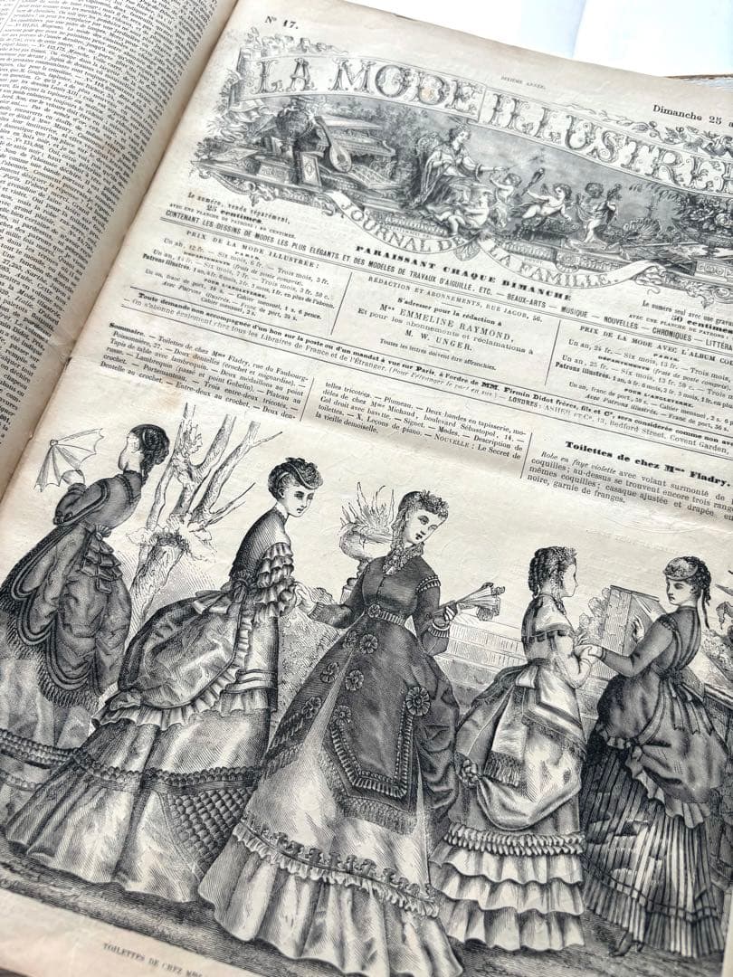 専用　フランス　アンティーク　ファッション雑誌　1869年　年鑑本　モード　洋書
