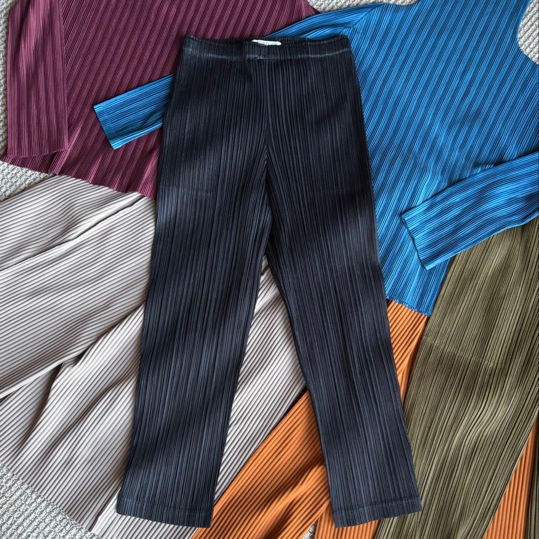 値下げ中○プリーツプリーズ PLEATS PLEASE シッカーパンツ　黒