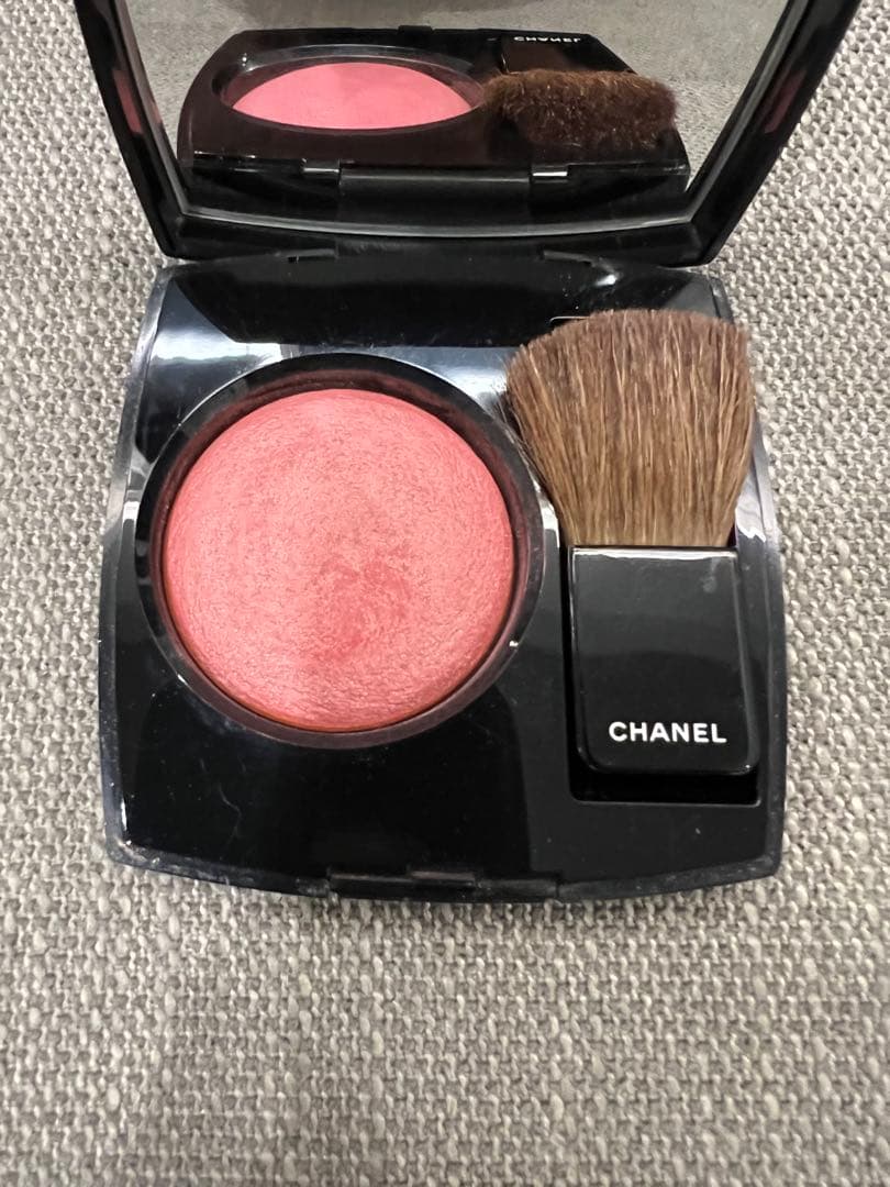 CHANEL アイシャドウパレットとチークセット