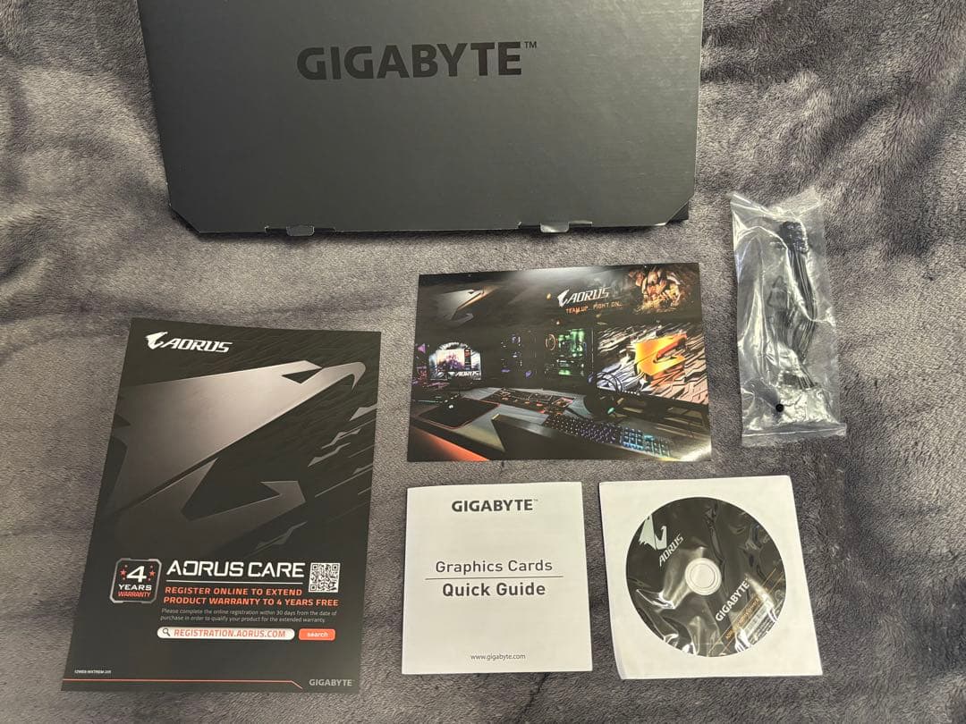 GIGABYTE GeForce RTX 2080 Ti グラフィックボード