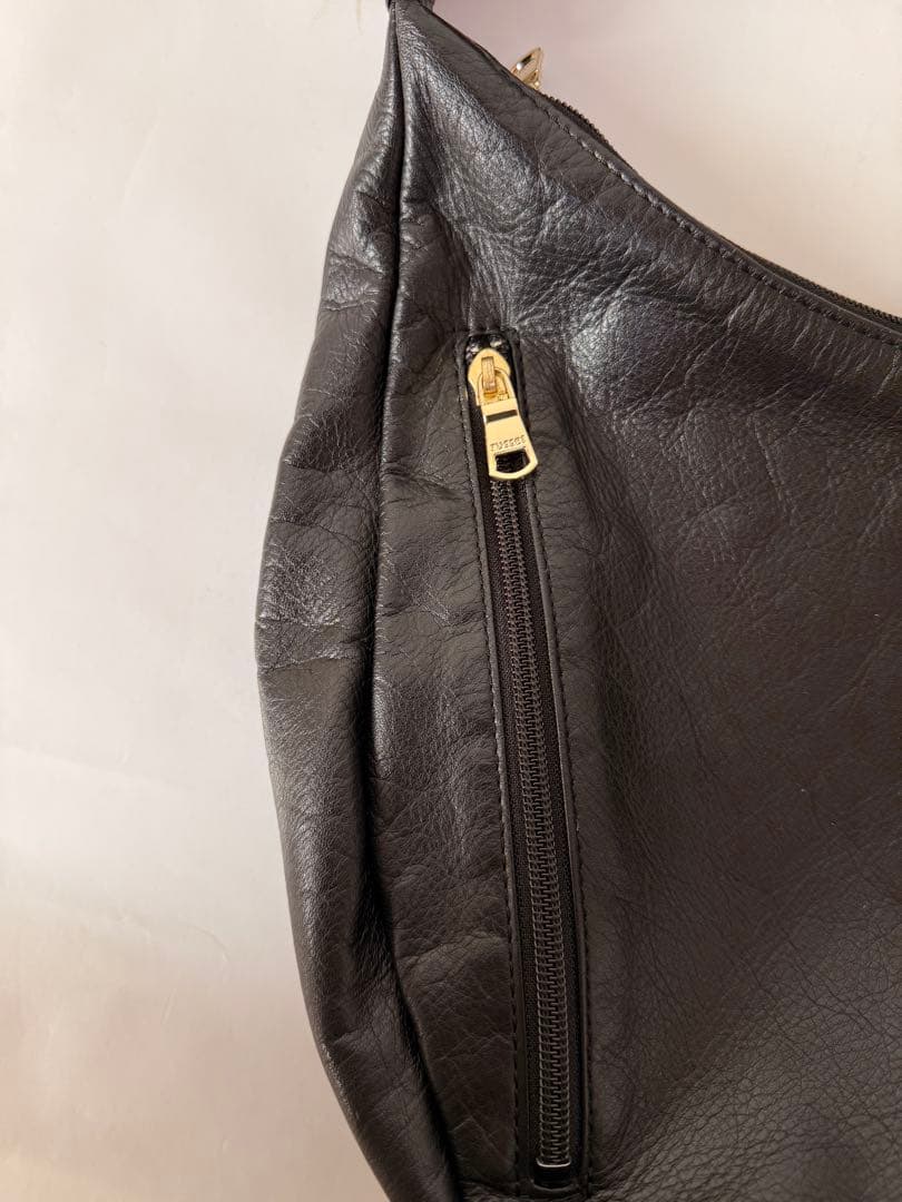 russet ソフトレザーラウンドビッグショルダーバッグ