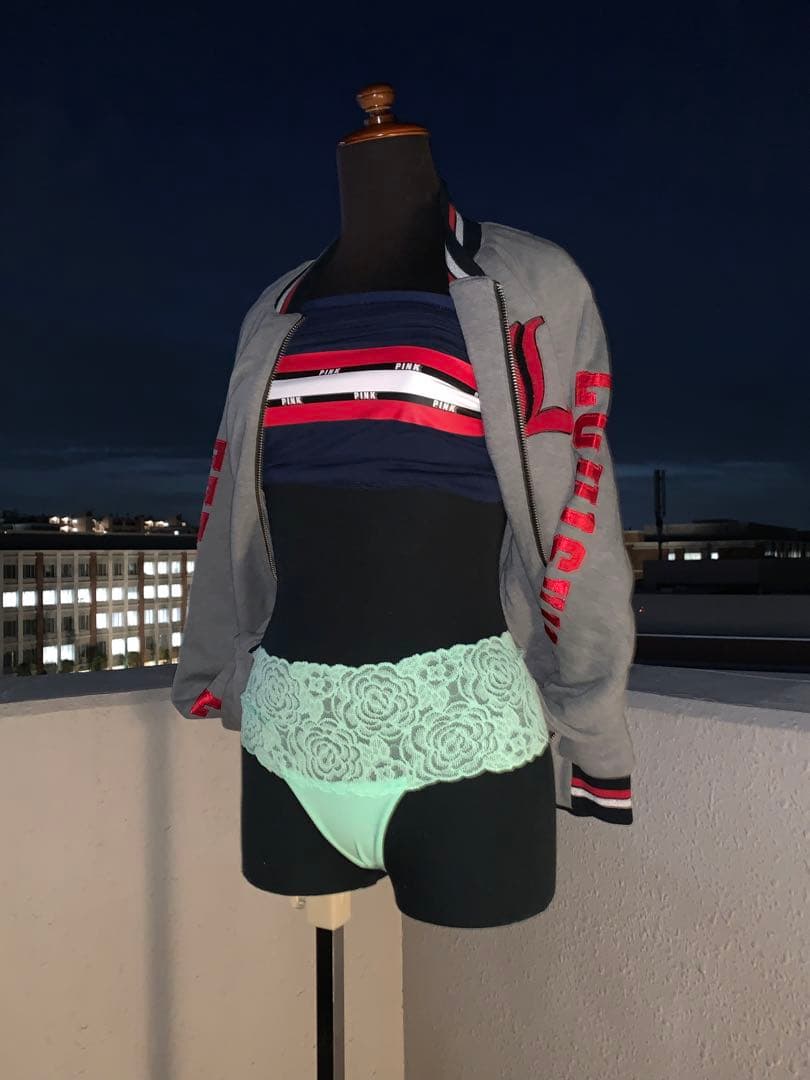 Victoria's Secretヴィクトリアシークレット ジャケット