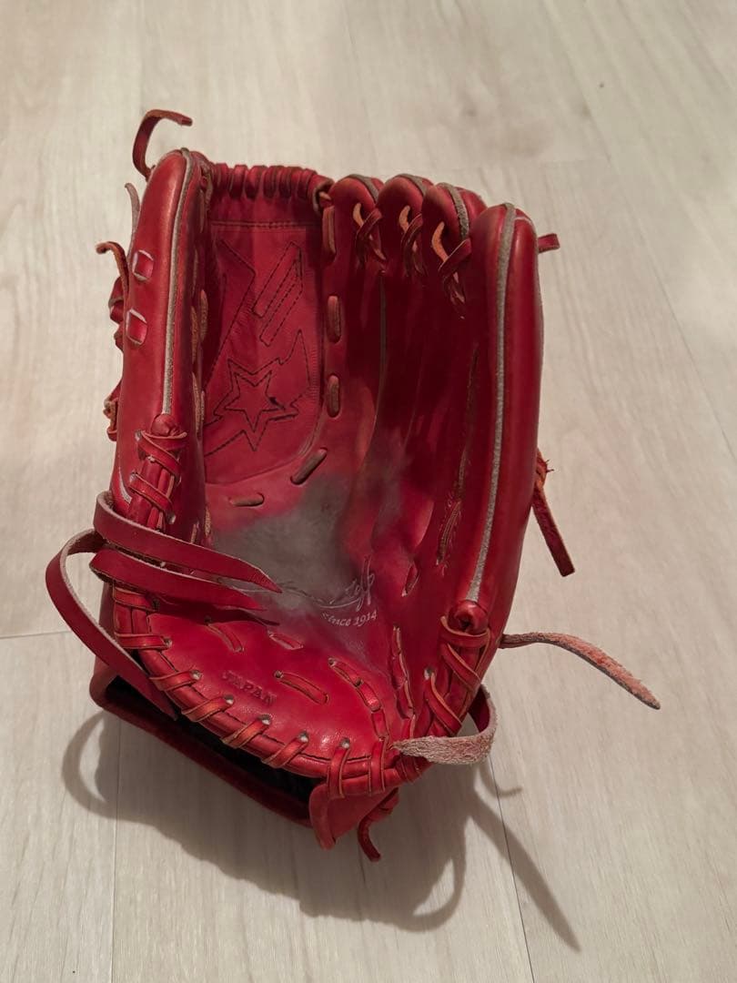 Wilson 硬式グローブ レッド　限定ラベル