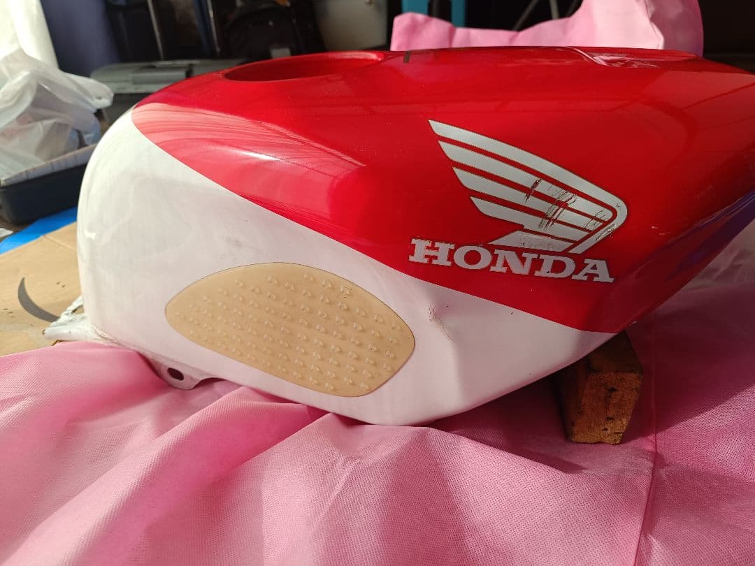 MC21 フューエルタンク　ガソリン ホンダ　 NSR250 赤白　内部はキレイ