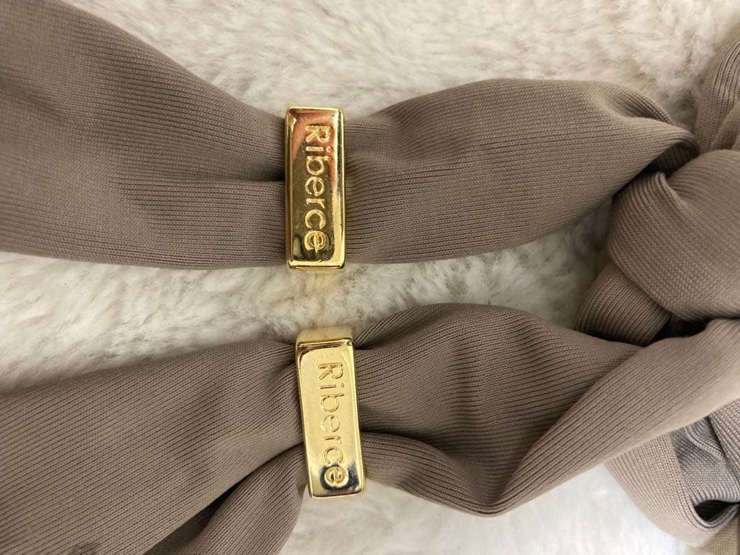 Riberce リベーチェ　無地サッシュホルターネックビキニ　水着　ベージュ