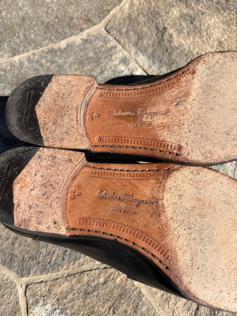 フェラガモ　26センチ　シューキーパー付き