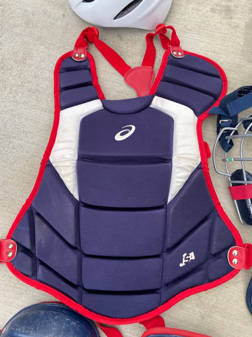 アシックス　ソフト用キャッチー防具一式