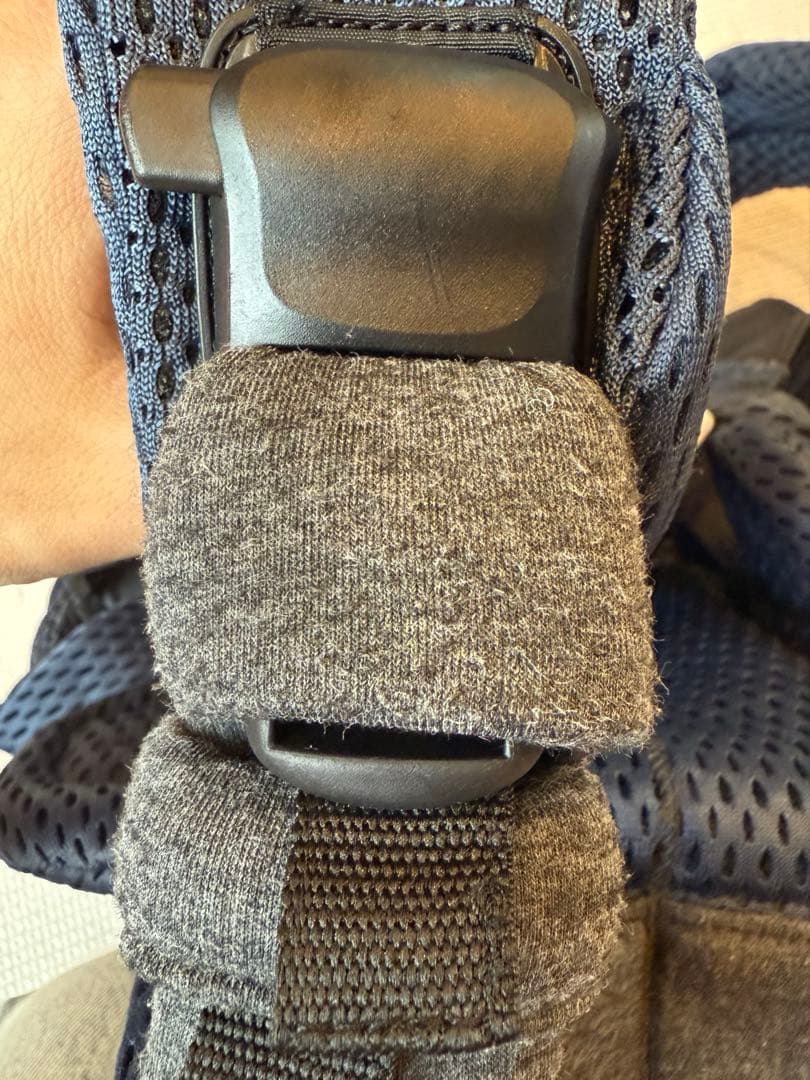 お値下げ☆ベビービョルン　ハーモニー　抱っこ紐 ネイビー メッシュ