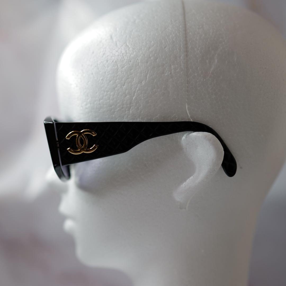 CHANELオールドシャネル ココマーク マトラッセ Y2K ロゴ サングラス