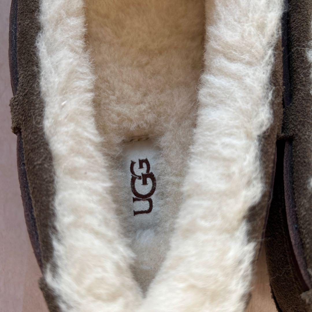 UGG ダコタ　エスプレッソ